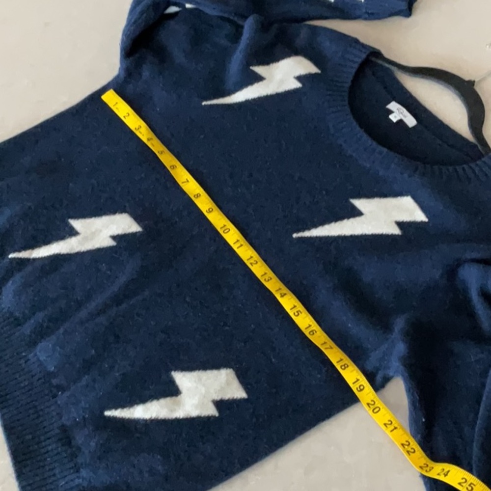 Rails Sweater - Picture 3 of 10